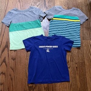 ❤️3/$20❤️ 4/5 t-shirts bundle